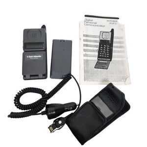 Vintage Motorola Flip A Bell Atlantic Black Phone Car Charger Case Manual Parts